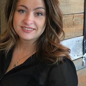 Meet your Posher, Anny